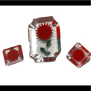 Vintage Reverse Carved Lucite Red Flower Brooch 1-1/4” x 1-3/4” w/earrings 3/4”